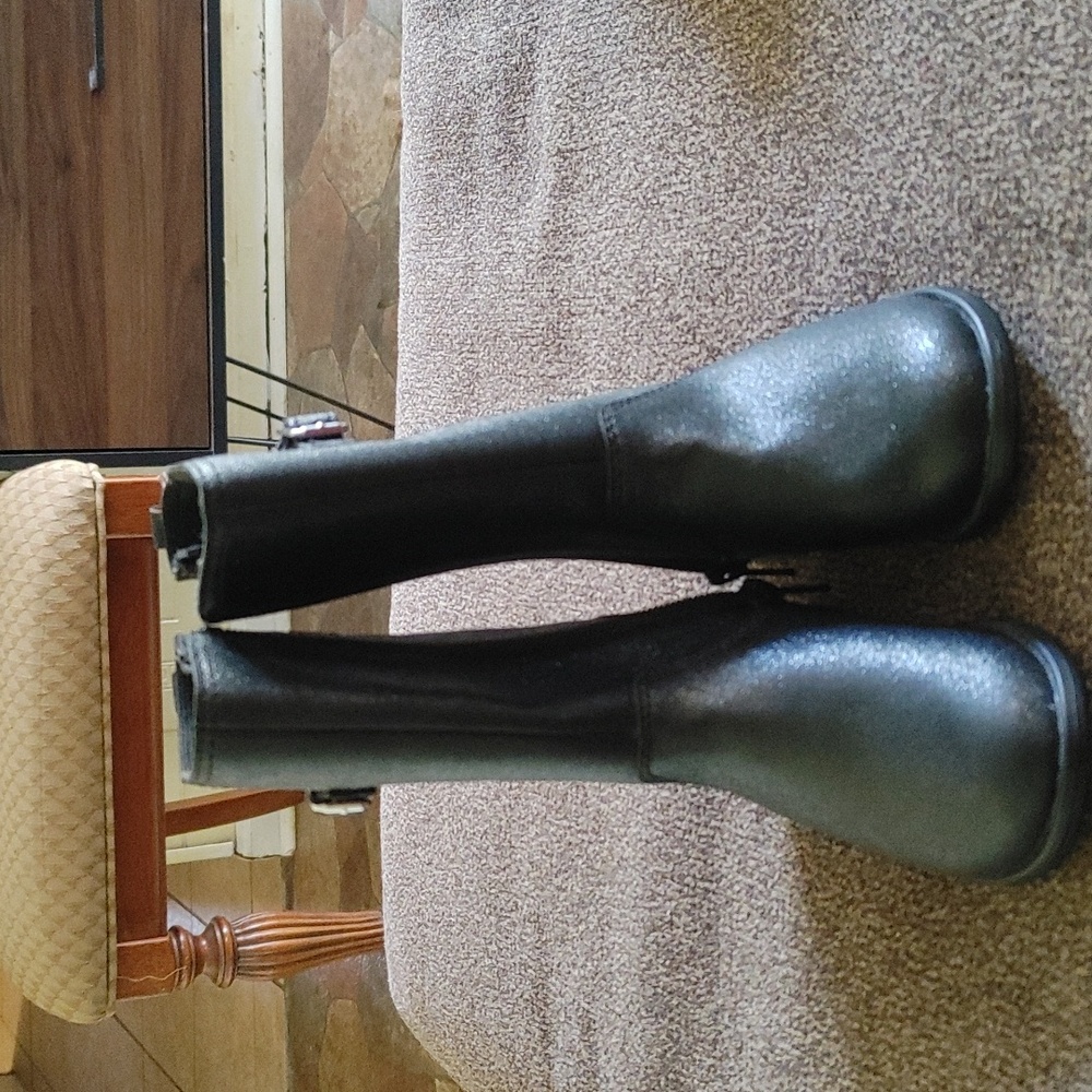 Toddler's boots